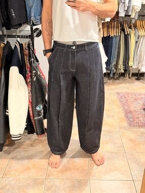 AELFRIC EDEN BAGGY BARREL PLEATED JEANS